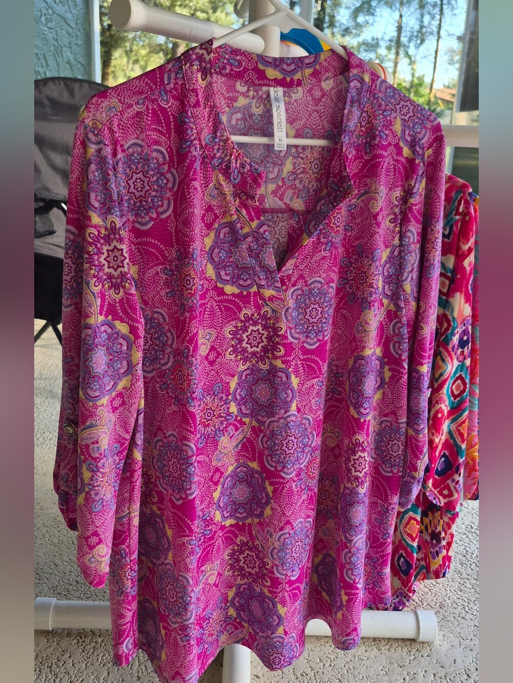 Dear Scarlett Pink Paisley V-Neck Women's Top 3/4 Sleeve
